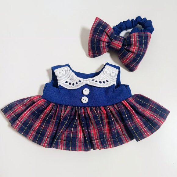 Custom Disneyland VIP Tour Guide Costume and Matching Bow - Picture 5 of 5